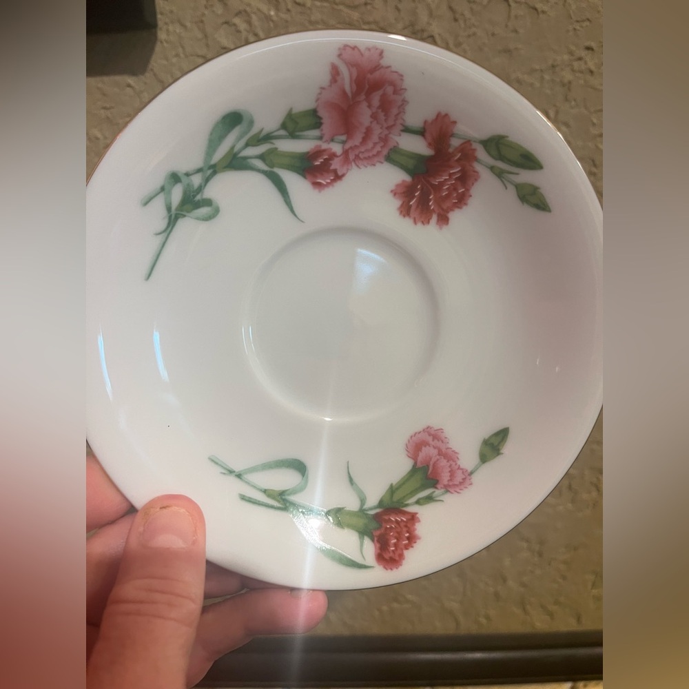 JANUARY Vintage AVON 1991 ‘Blossoms of the Month’ January Teacup & Saucer - Picture 5 of 10